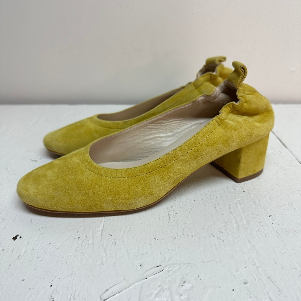 EVERLANE Day Heel Yellow Suede Gathered Elastic Block Heel Pumps Women 6.5 Italy - Picture 6 of 10